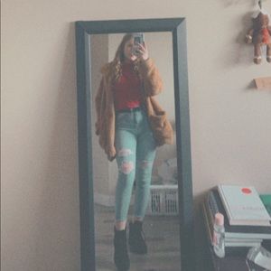 Meet your Posher, Emma